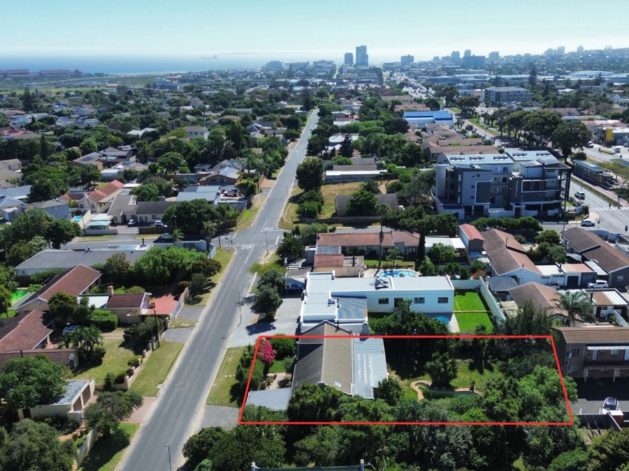 Commercial Property for Sale in Table View Western Cape